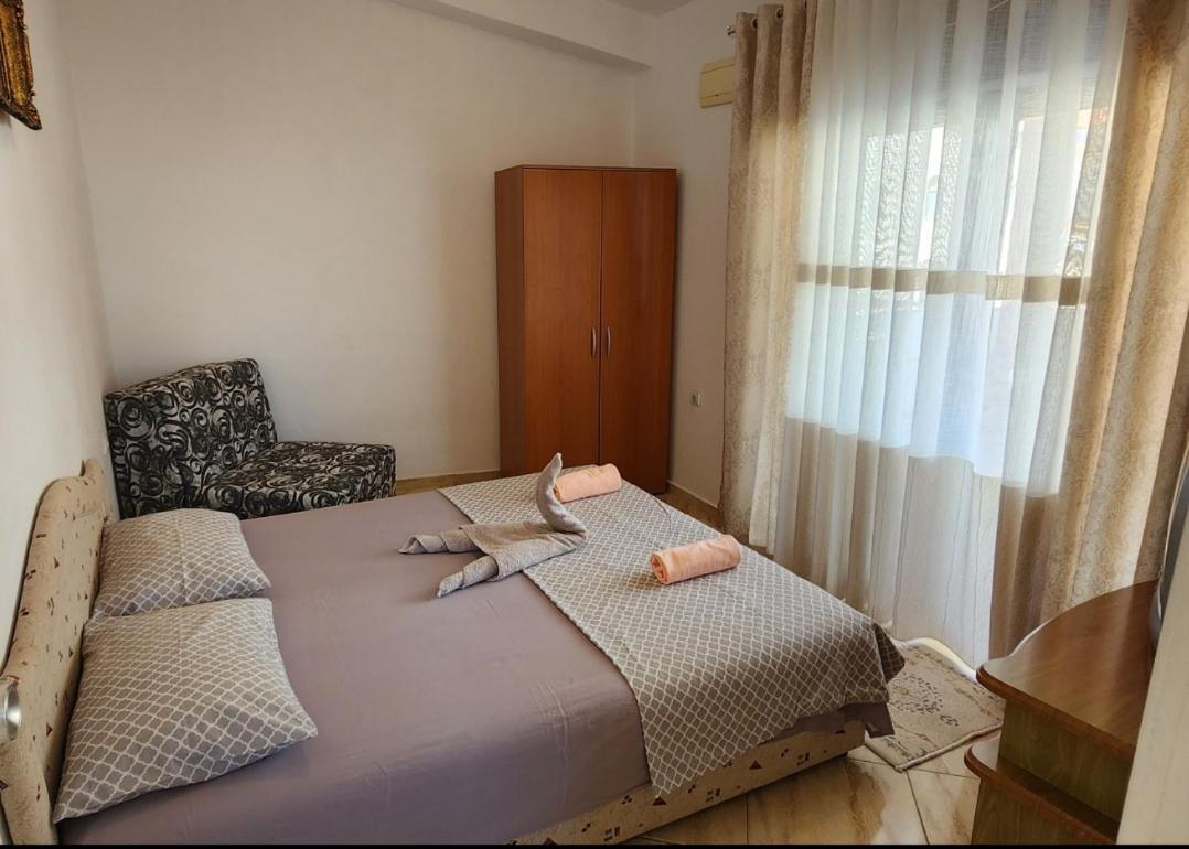 Apartments Ishmi In Center Of Ulcinj Ruang foto