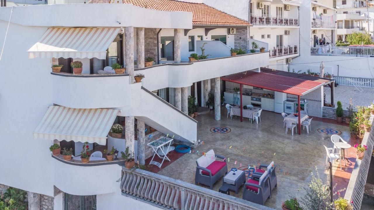 Apartments Ishmi In Center Of Ulcinj Bagian luar foto