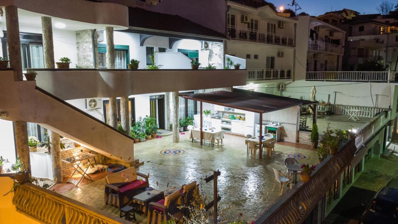 Apartments Ishmi In Center Of Ulcinj Bagian luar foto